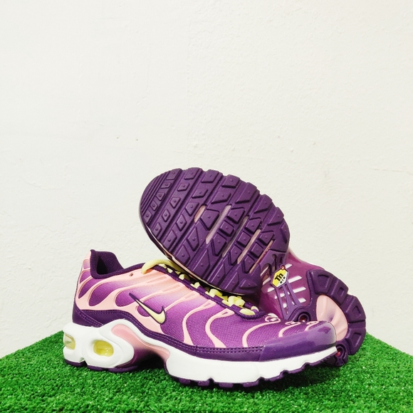 nike air max plus tuned nike air max plus tuned